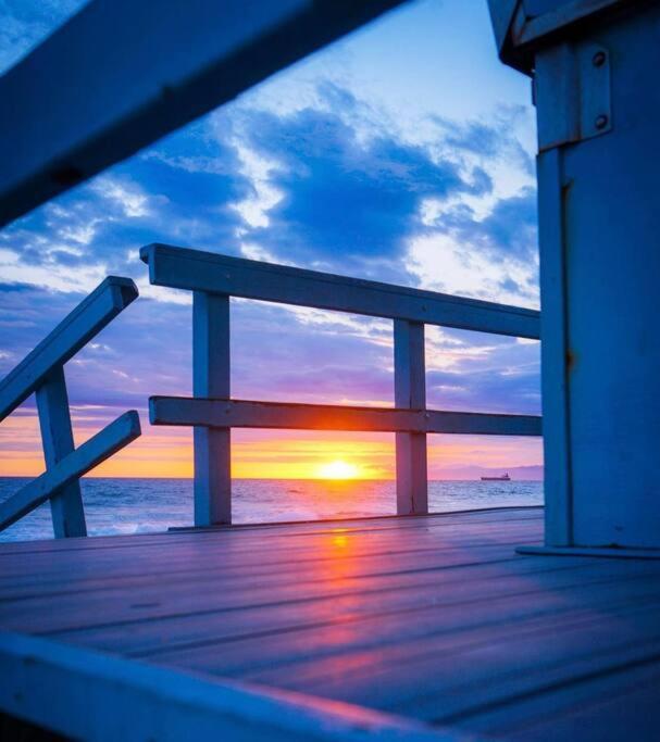 Brand New Ocean-View Beach Home Steps To The Sand! Manhattan Beach Eksteriør billede